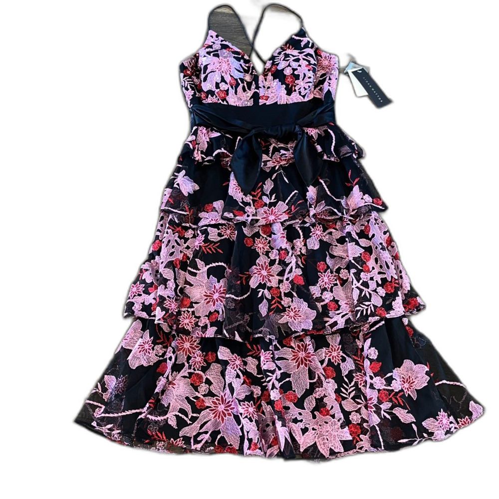 NWT Aidan Mattox Embroidered Ruffle Halter Short Dress Women's 10 Multicolor